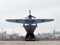 Памятник Ил 2 штурмовик