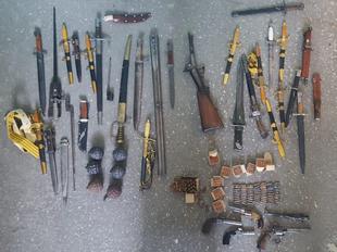 Целый арсенал оружия изъяли у жителя Самары