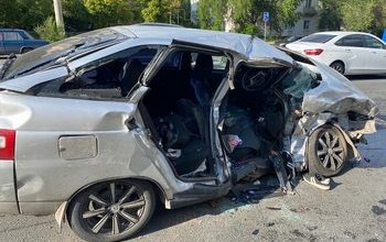 В Тольятти, на ул. Коммунистической, произошло смертельное ДТП