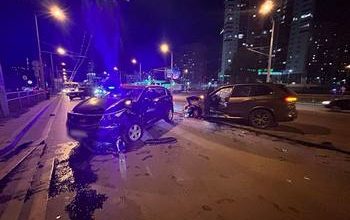 В Самаре сотрудники Госавтоинспекции работают на месте ДТП в районе Автовокзала на Московском шоссе
