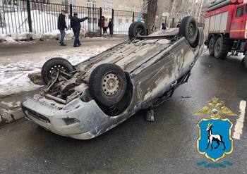 Дорожное напряжение: подробности ДТП, в результате которого перевернулась Lada Priora