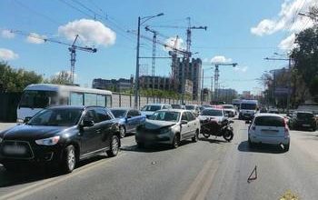 Мотоциклистка устроила массовое ДТП в Самаре