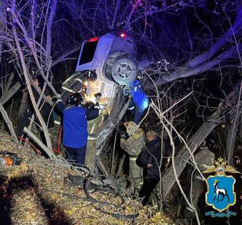 В Сызрани произошло ДТП: автомобиль съехал в кювет