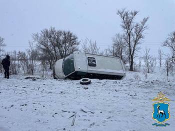 Автобус выехал на встречную полосу: в Волжском районе произошло серьезное ДТП