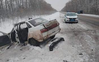 ДТП в Ставропольском районе: что произошло между ВАЗ-2110 и Volkswagen Caravelle