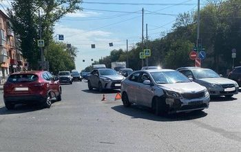 В результате ДТП в Октябрьском районе Самары пострадала 16-летняя девочка
