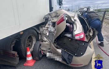 Водителя легковушки госпитализировали после ДТП в Жигулевске
