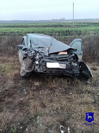 Два автомобиля LADA столкнулись в Богатовском районе: подробности
